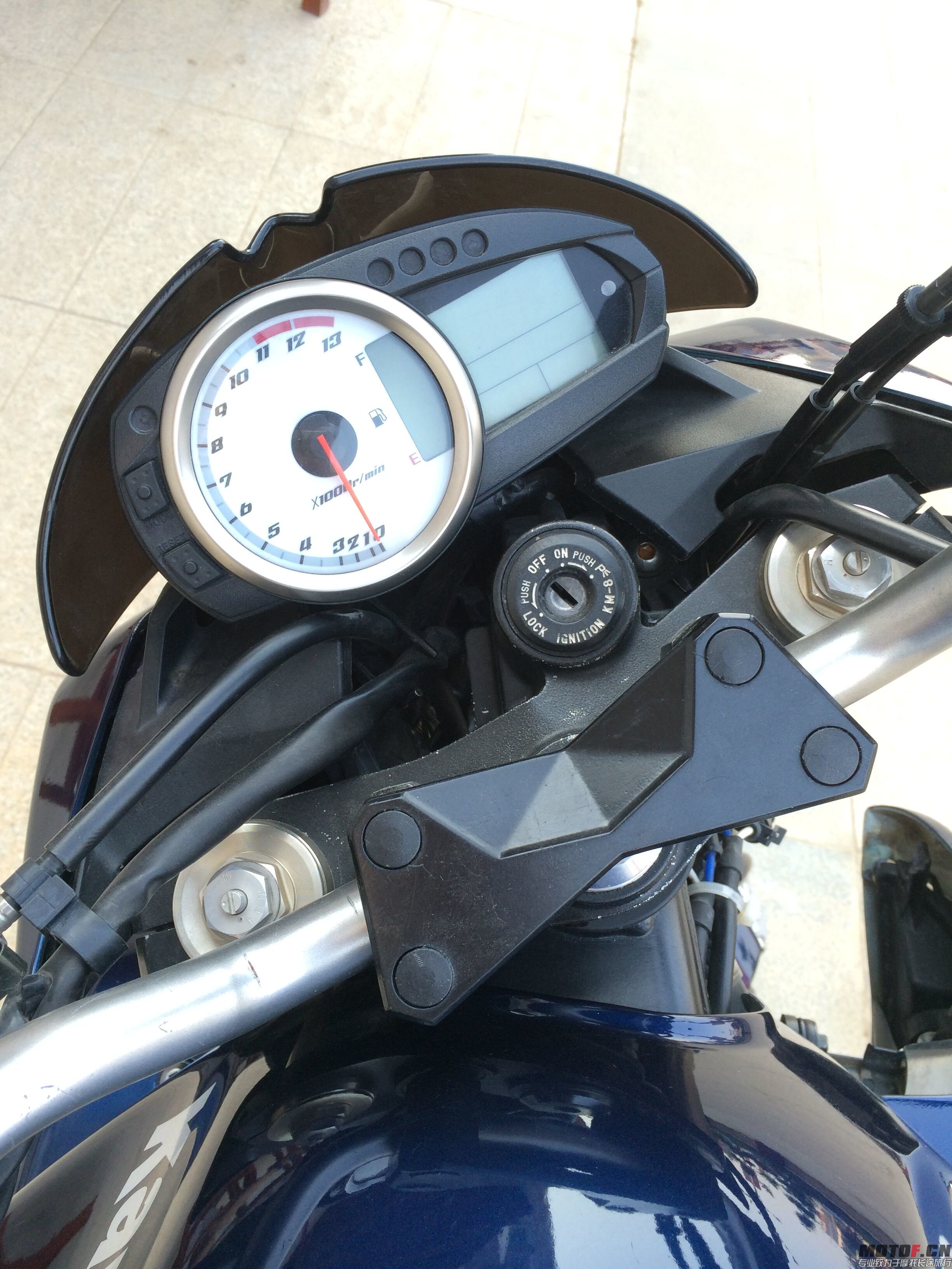 QQ图片20150524181343.jpg