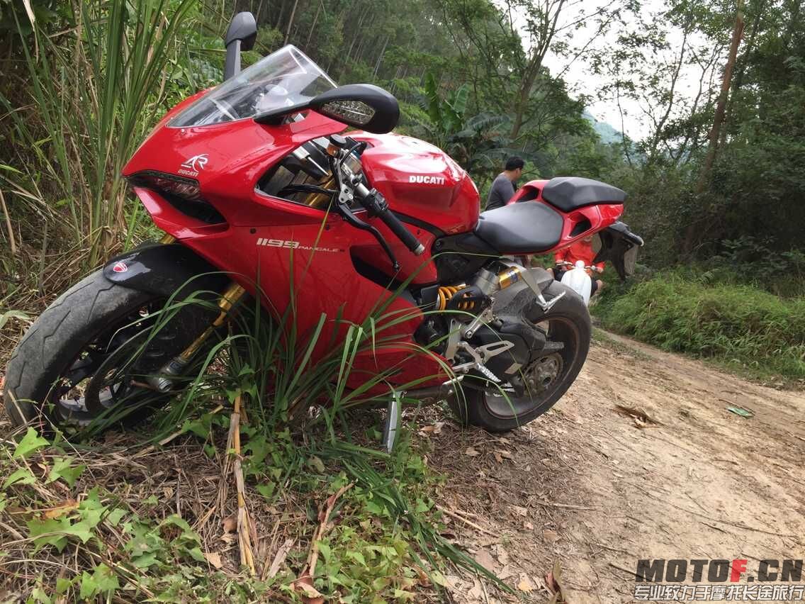 QQ图片20150525155412.jpg