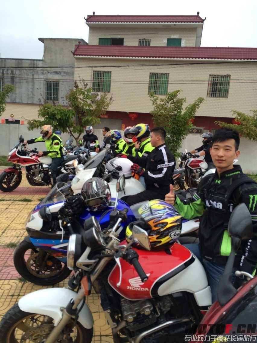 QQ图片20150529235634.jpg