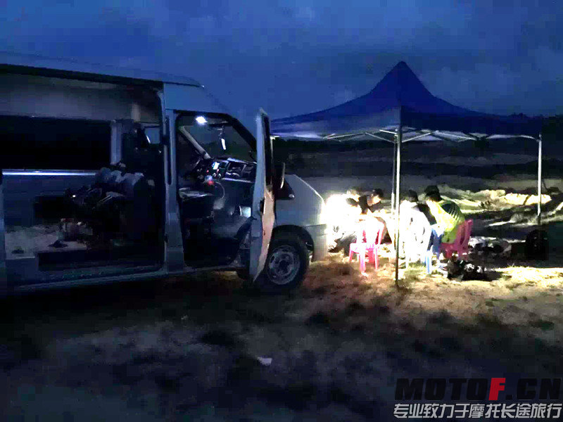 华强车行21.jpg
