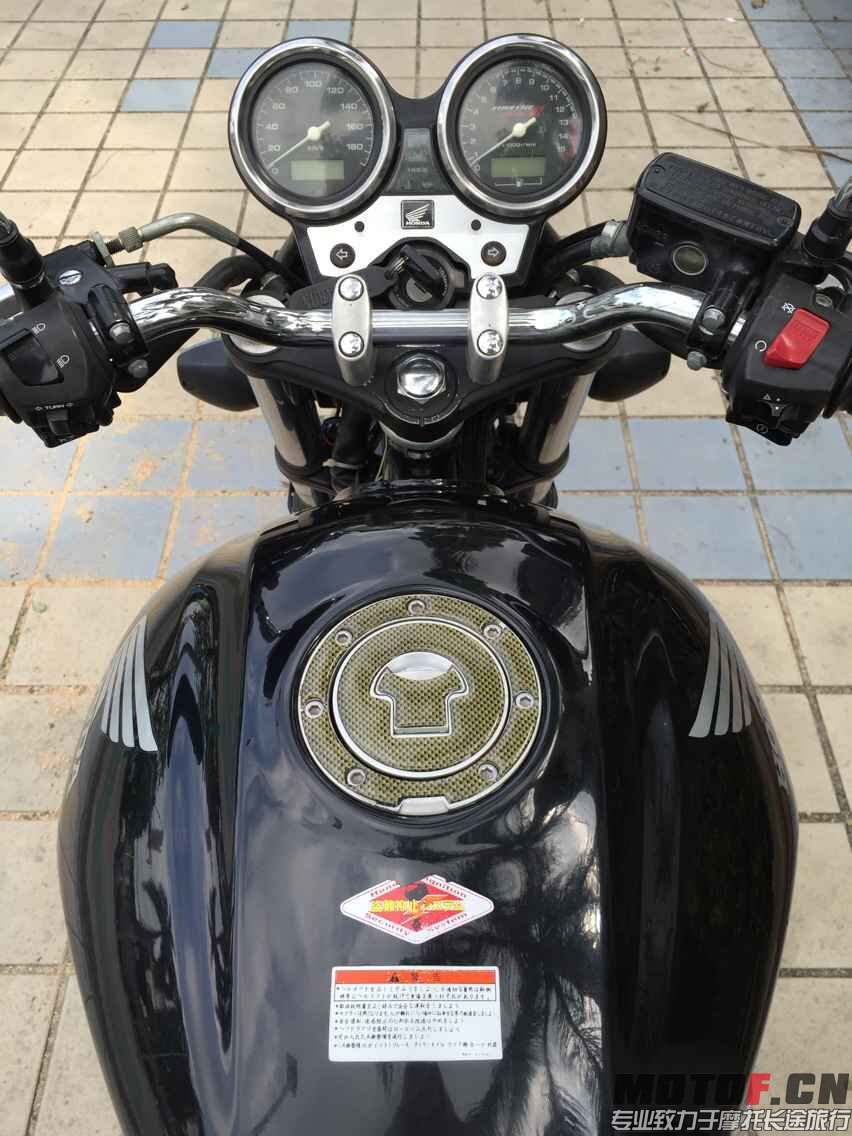 QQ图片20150610211748.jpg