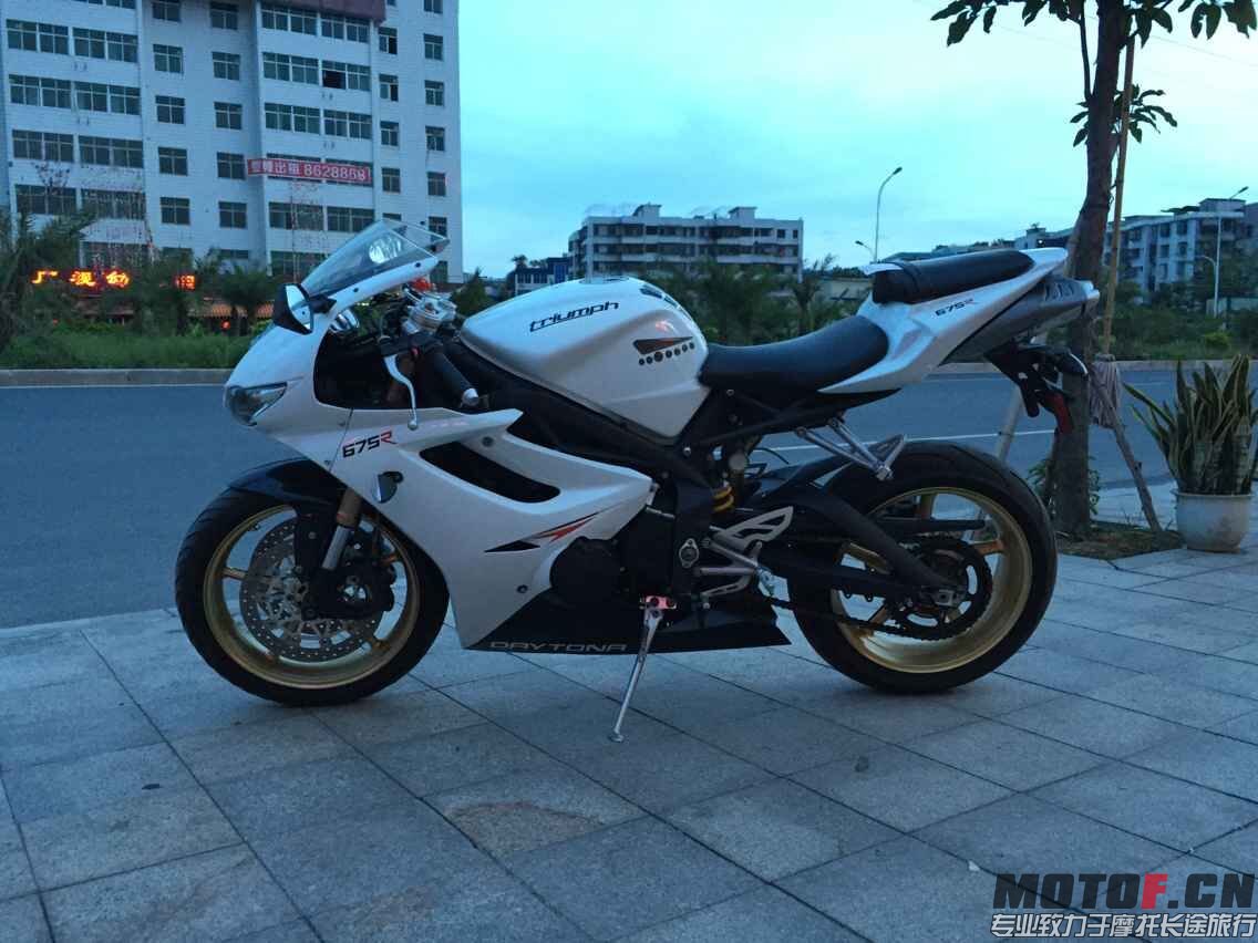 QQ图片20150610215358.jpg