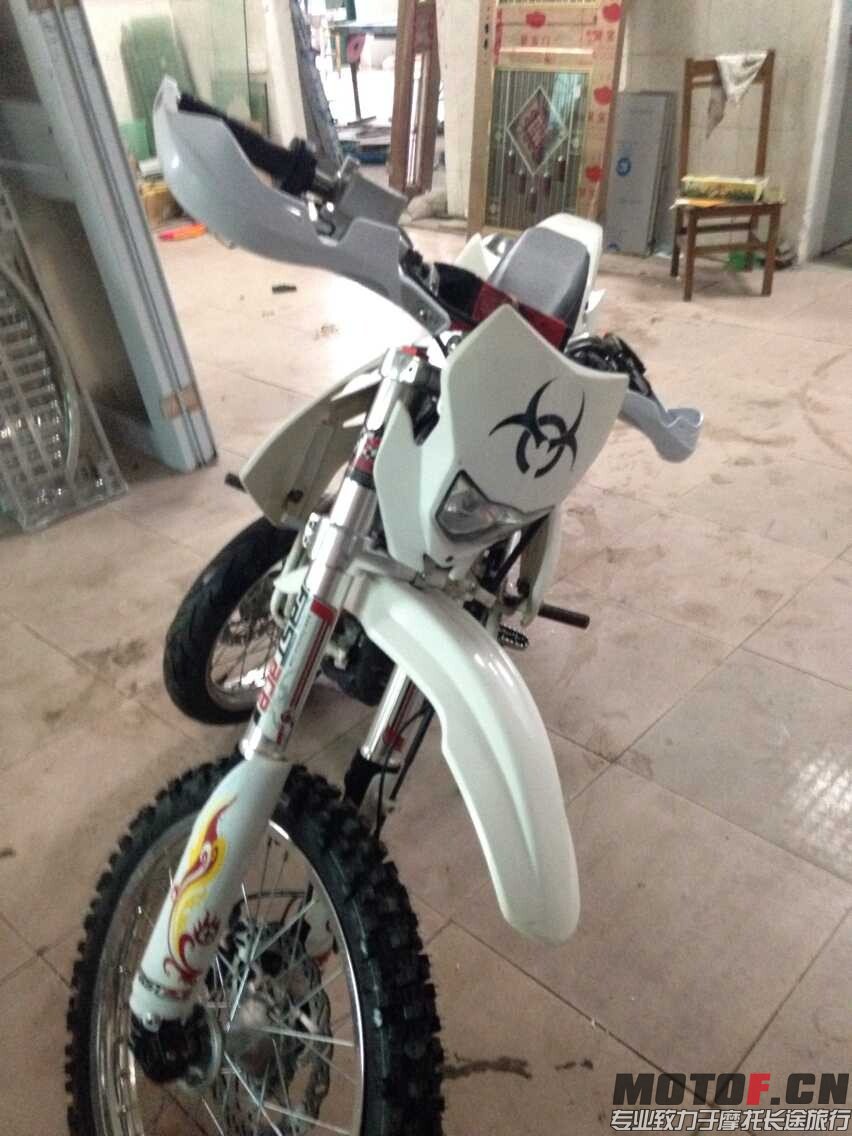 QQ图片20150611222607.jpg