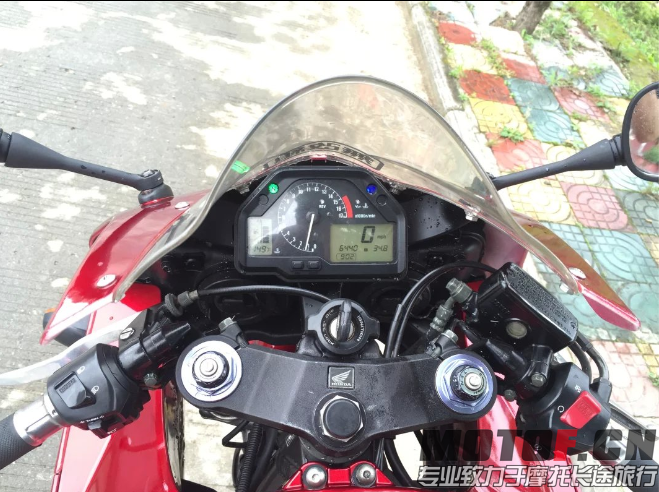 QQ图片20150609203734.png