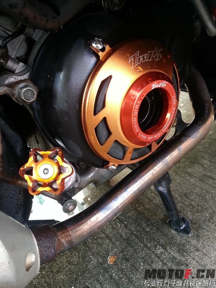 QQ图片20150615175819.jpg