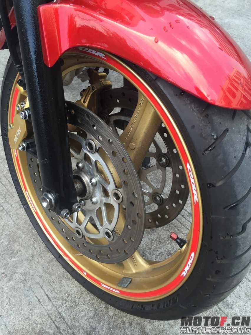 QQ图片20150617213139.jpg