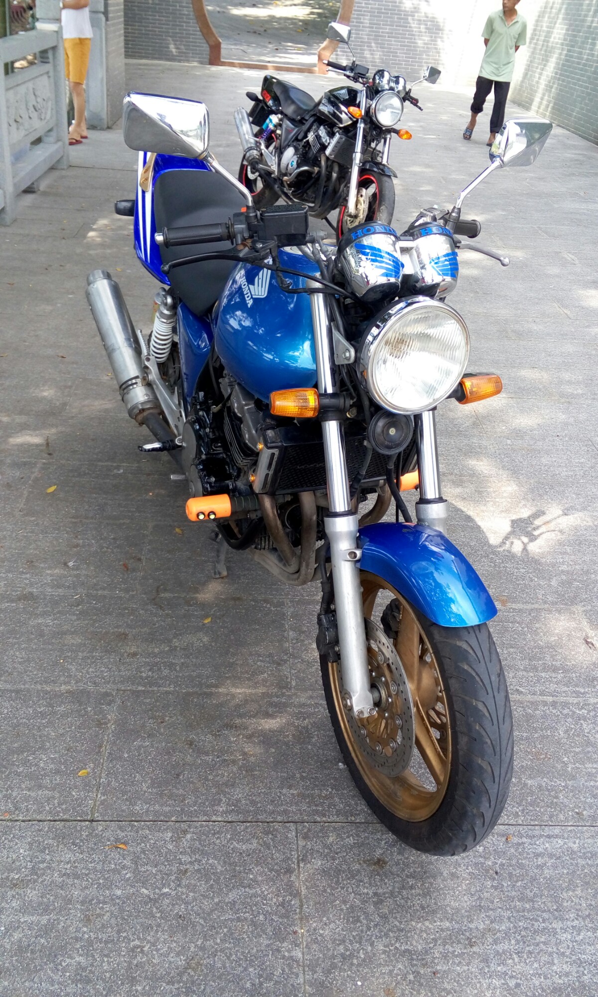 CB400P50619-151940.jpg