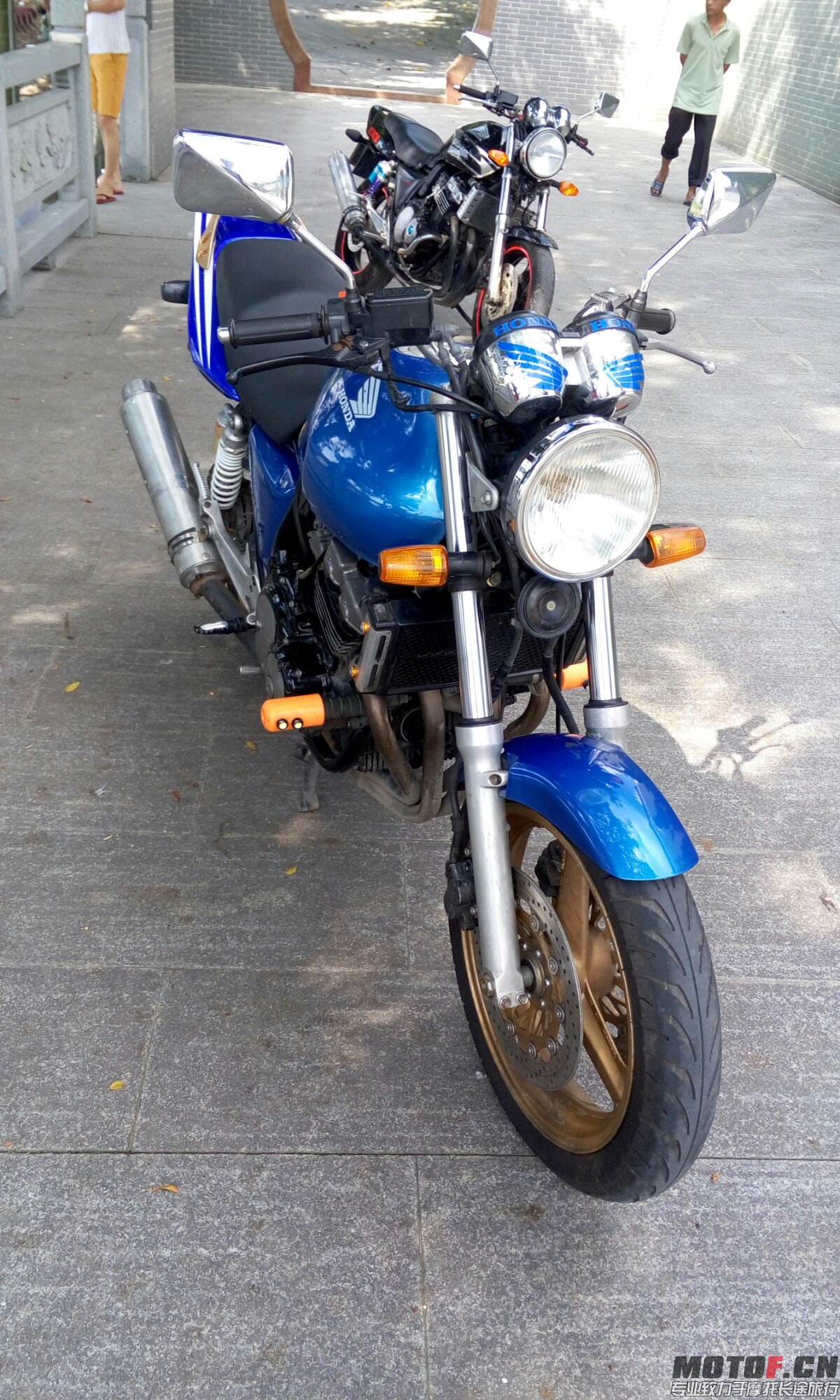 CB400P50619-151940.jpg