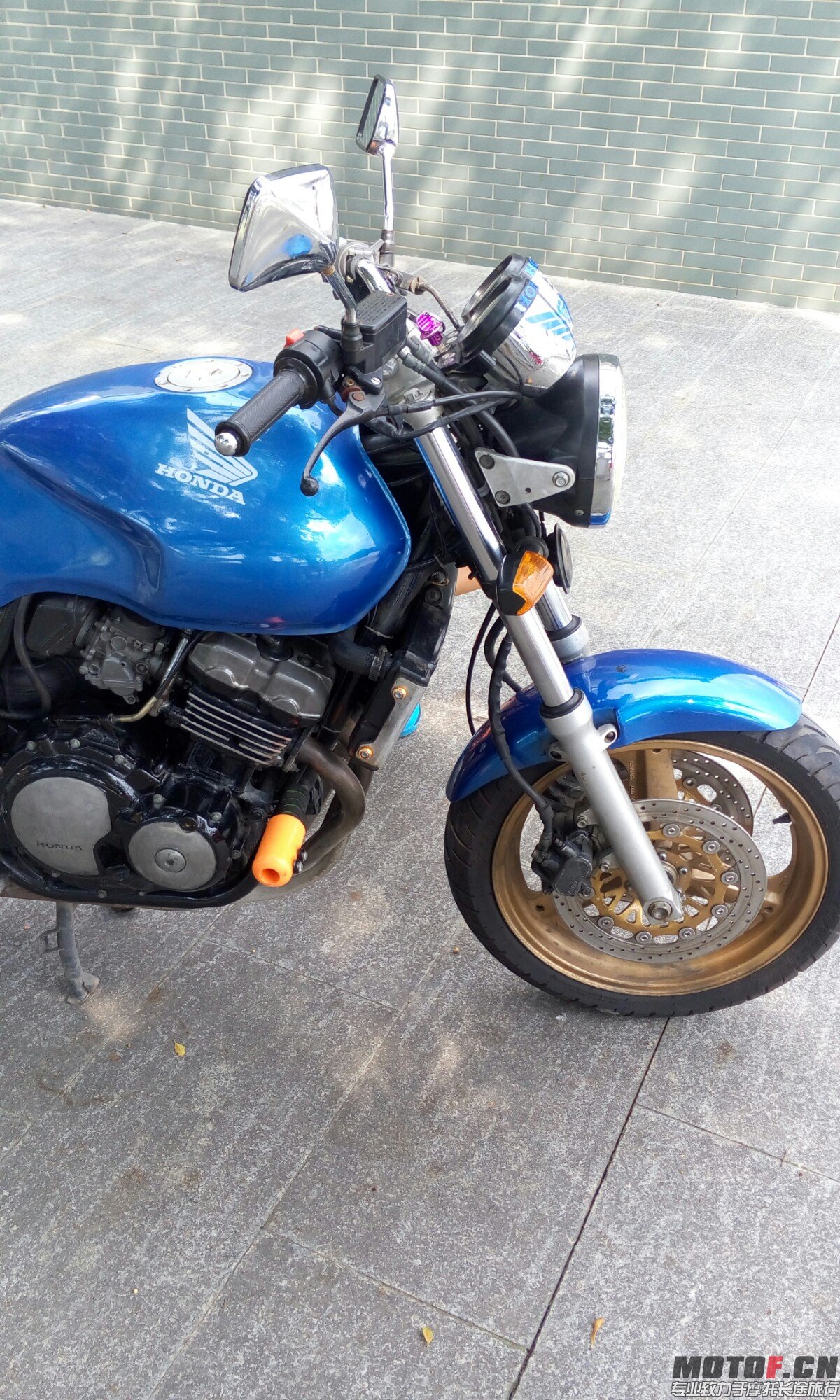 CB400P50619-151951.jpg