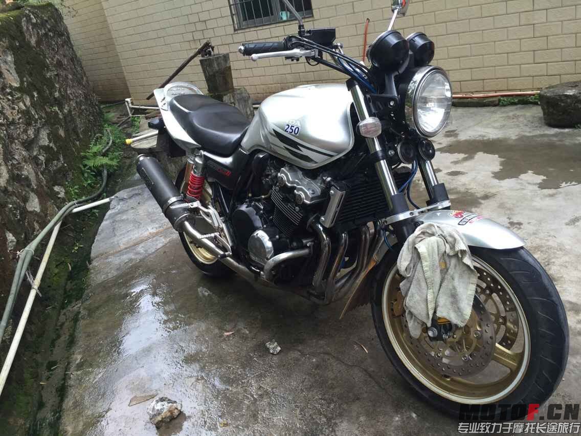 QQ图片20150621212142.jpg
