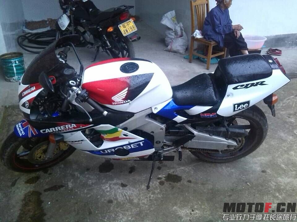 QQ图片20150515101555.jpg