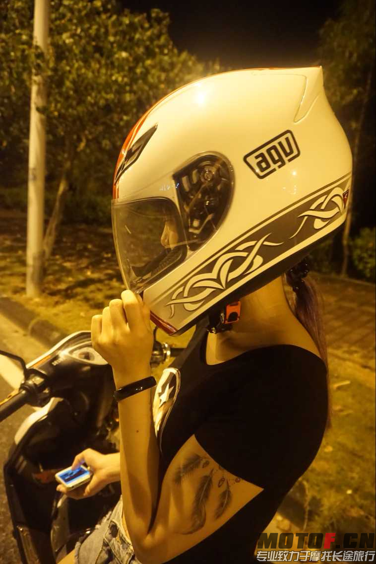 E1803816825B3FC3436E797907007173.png