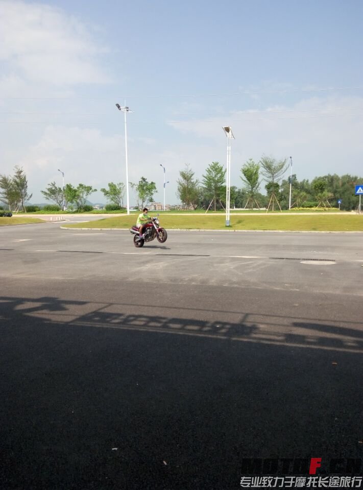 QQ图片20150713015535.jpg