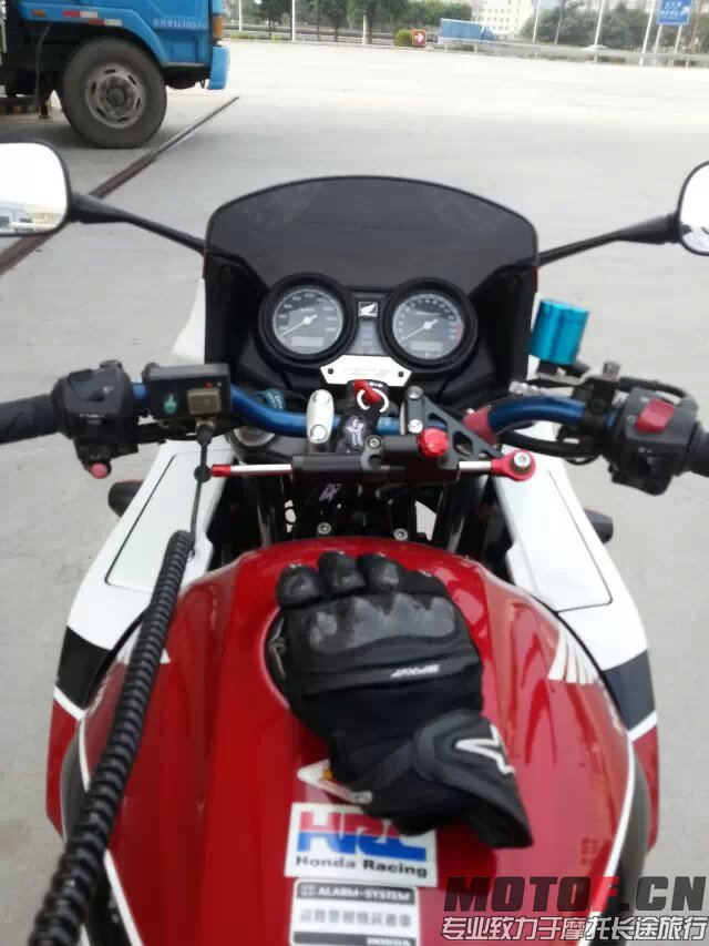 高价收精神金杯版VTEC3（猪头版）一台