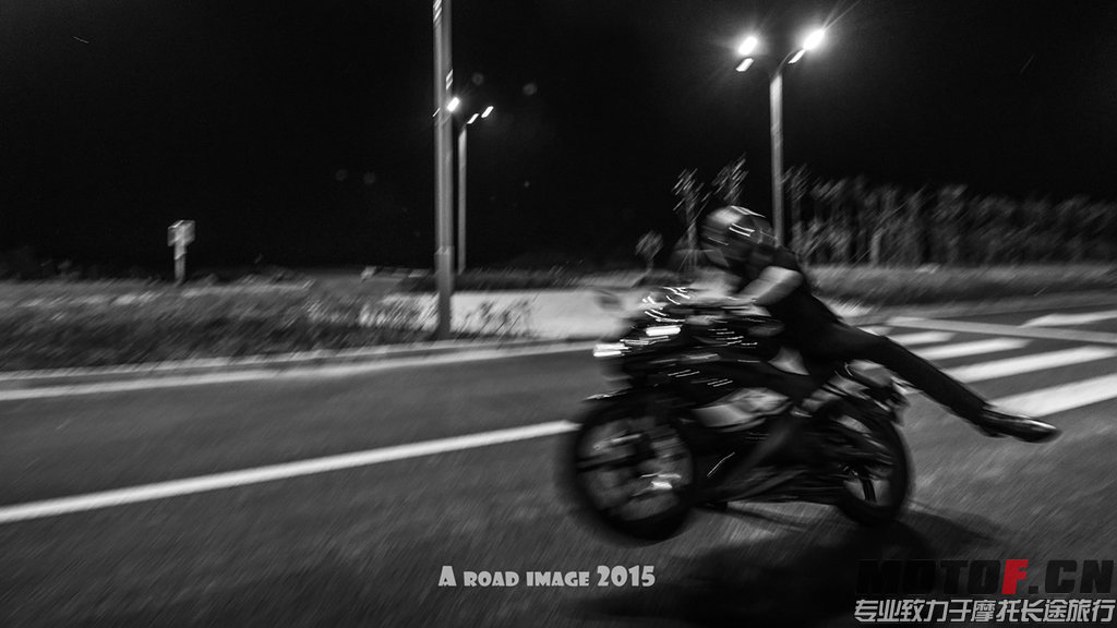 33661813_1024.jpg