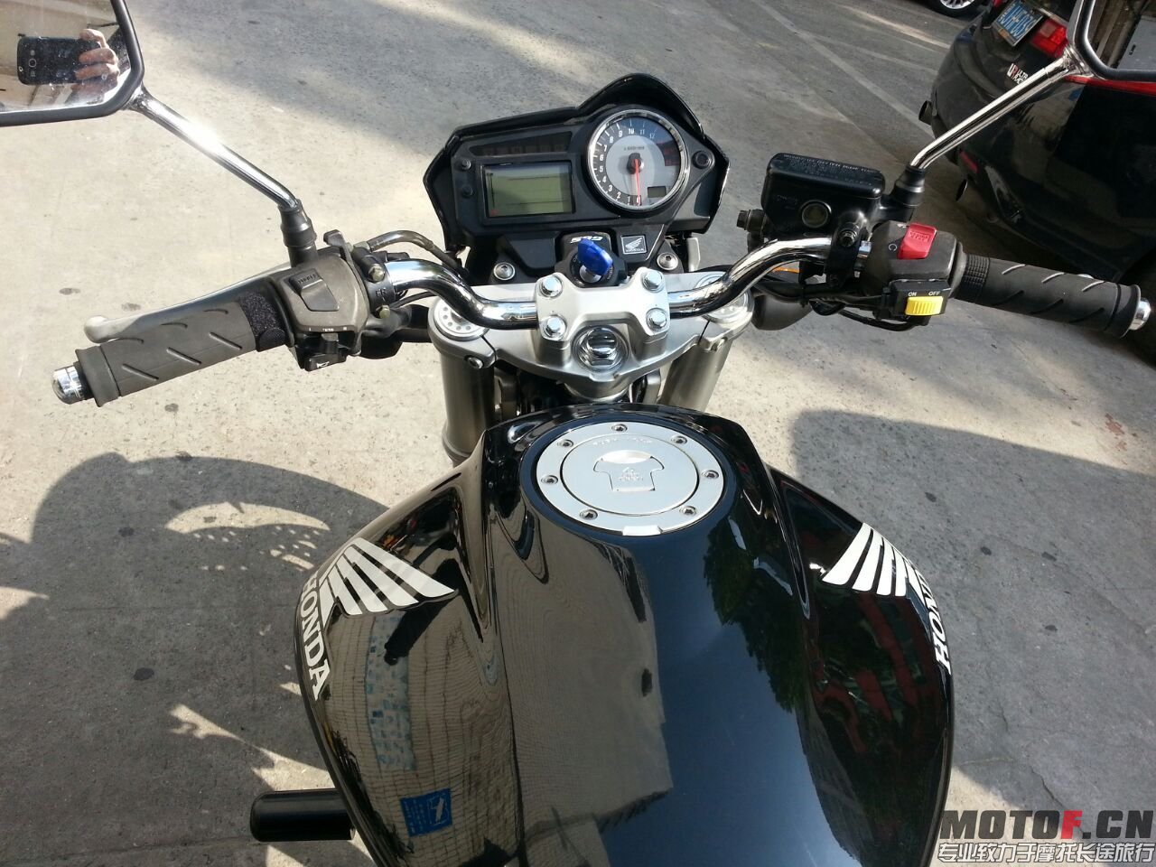 QQ图片20150405181858.jpg