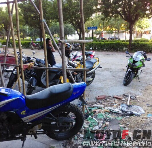 大家喝口水,吹个水呀..jpg