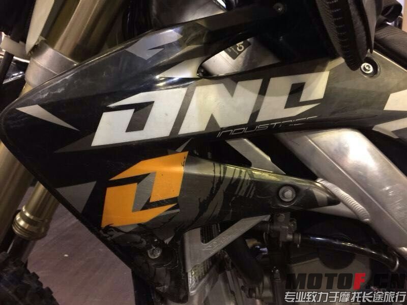 QQ图片20150610003750.jpg