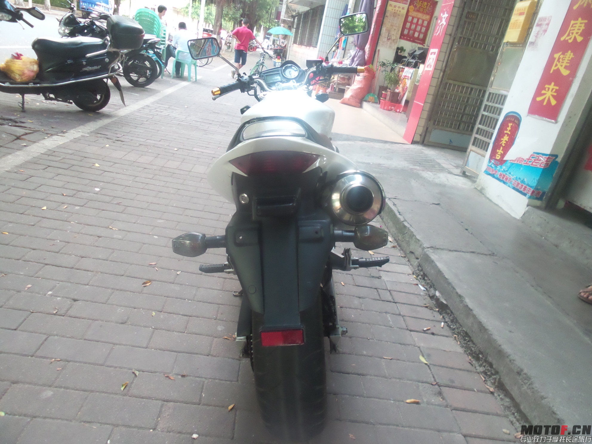 后面.jpg