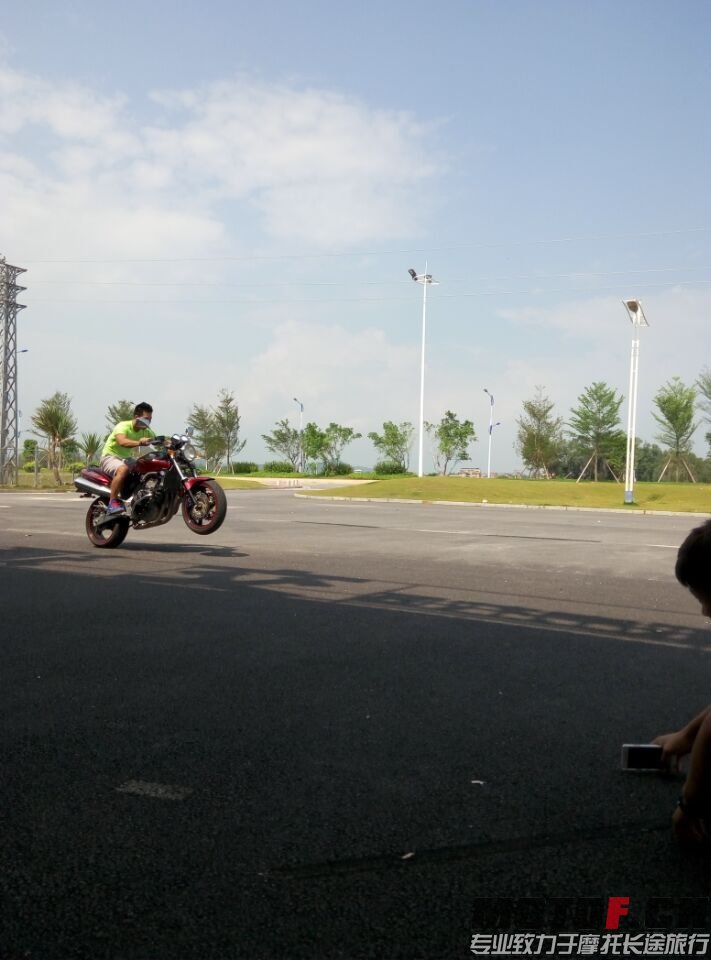 QQ图片20150822173026.jpg