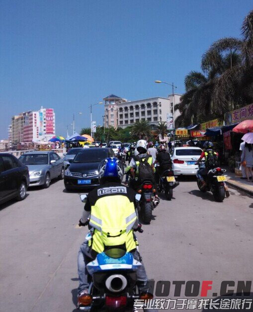 都快赛车了..jpg