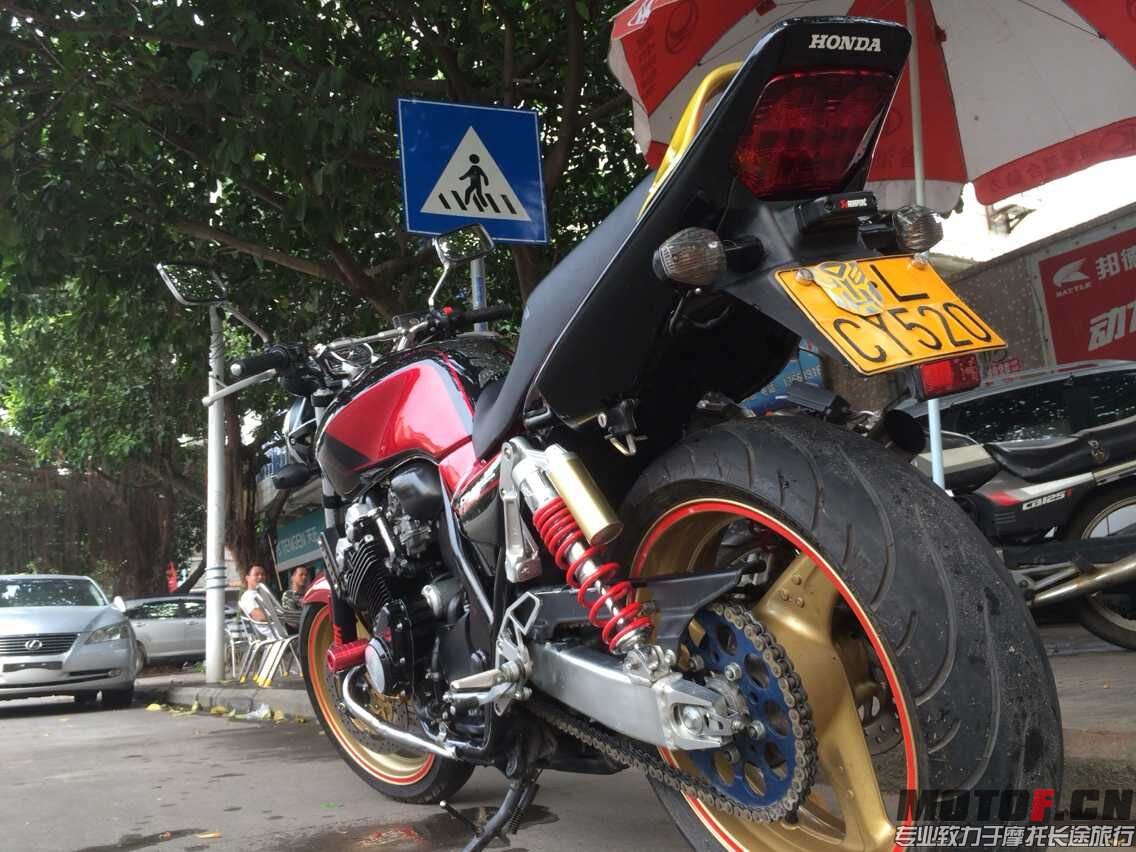 QQ图片20150826183939.jpg