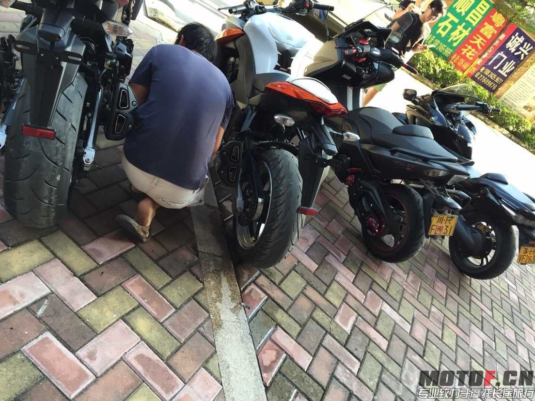 QQ图片20150827010957.jpg