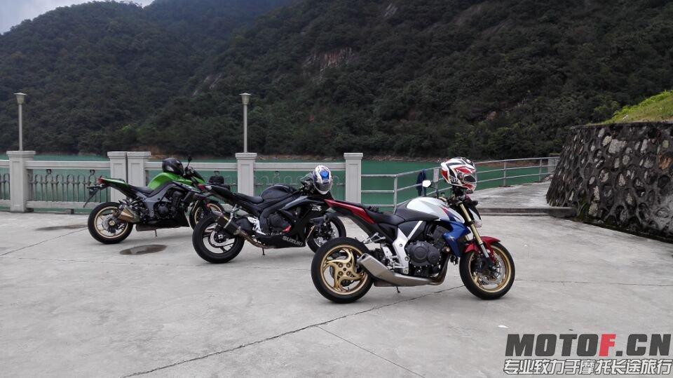 QQ图片20150831145347.jpg