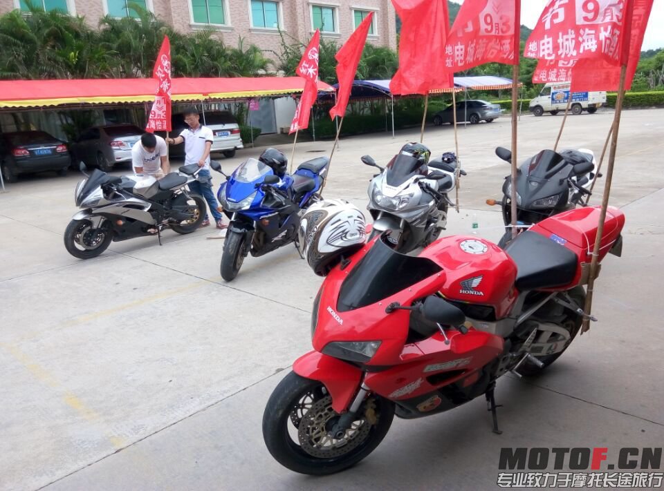QQ图片20150902004618.jpg