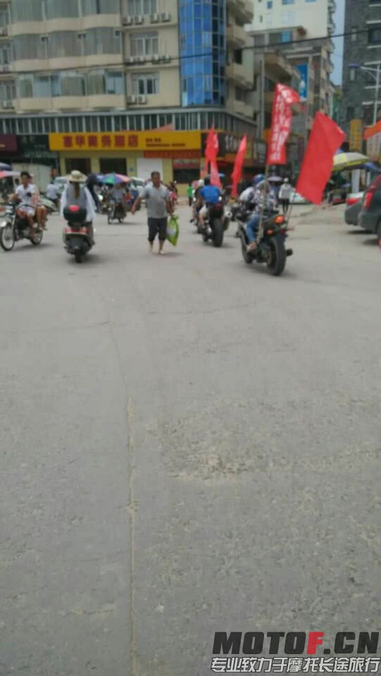 QQ图片20150902004622.jpg