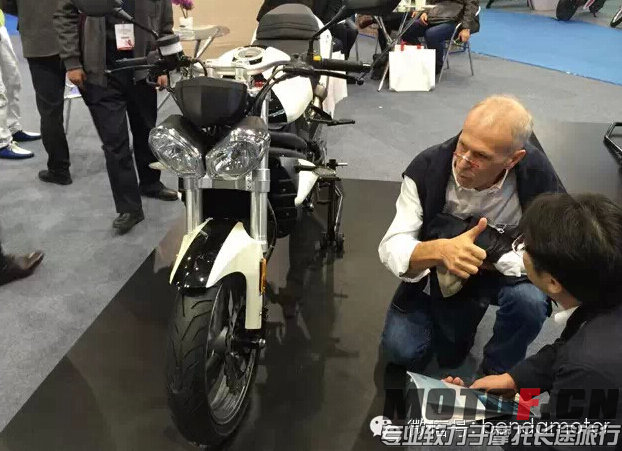 QQ截图20150916170735.jpg