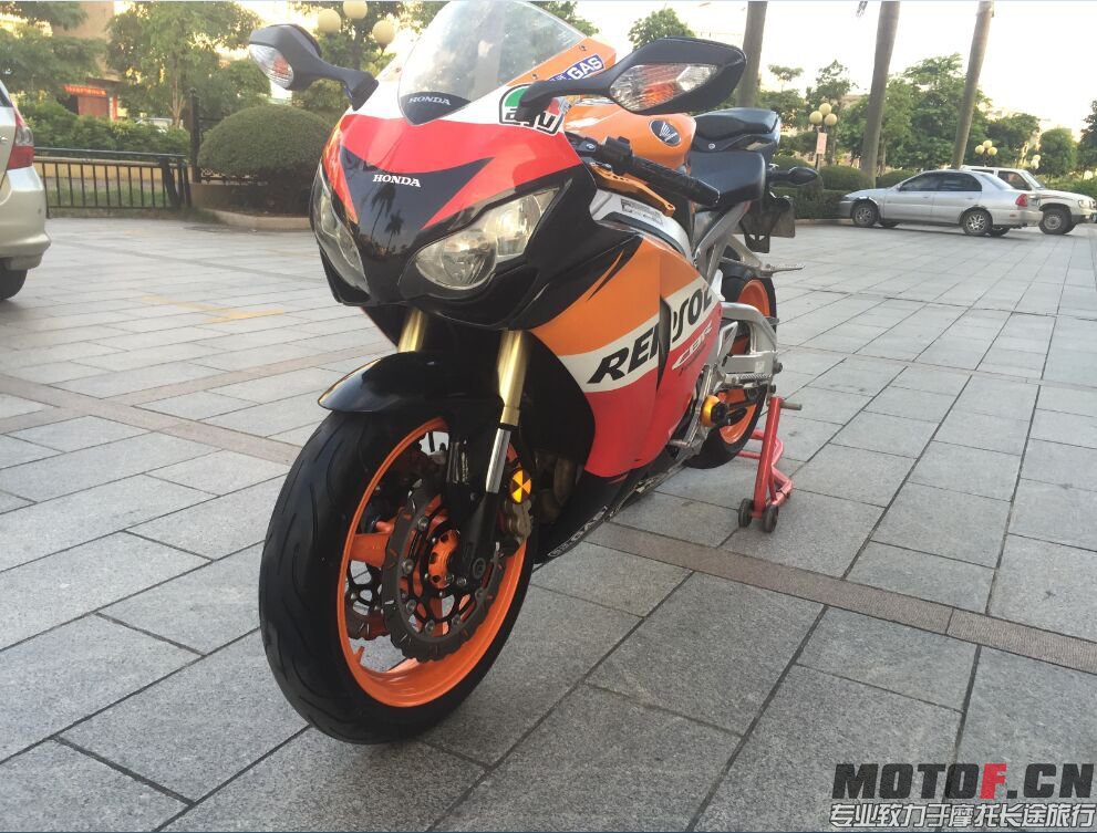QQ图片20150920155421.jpg