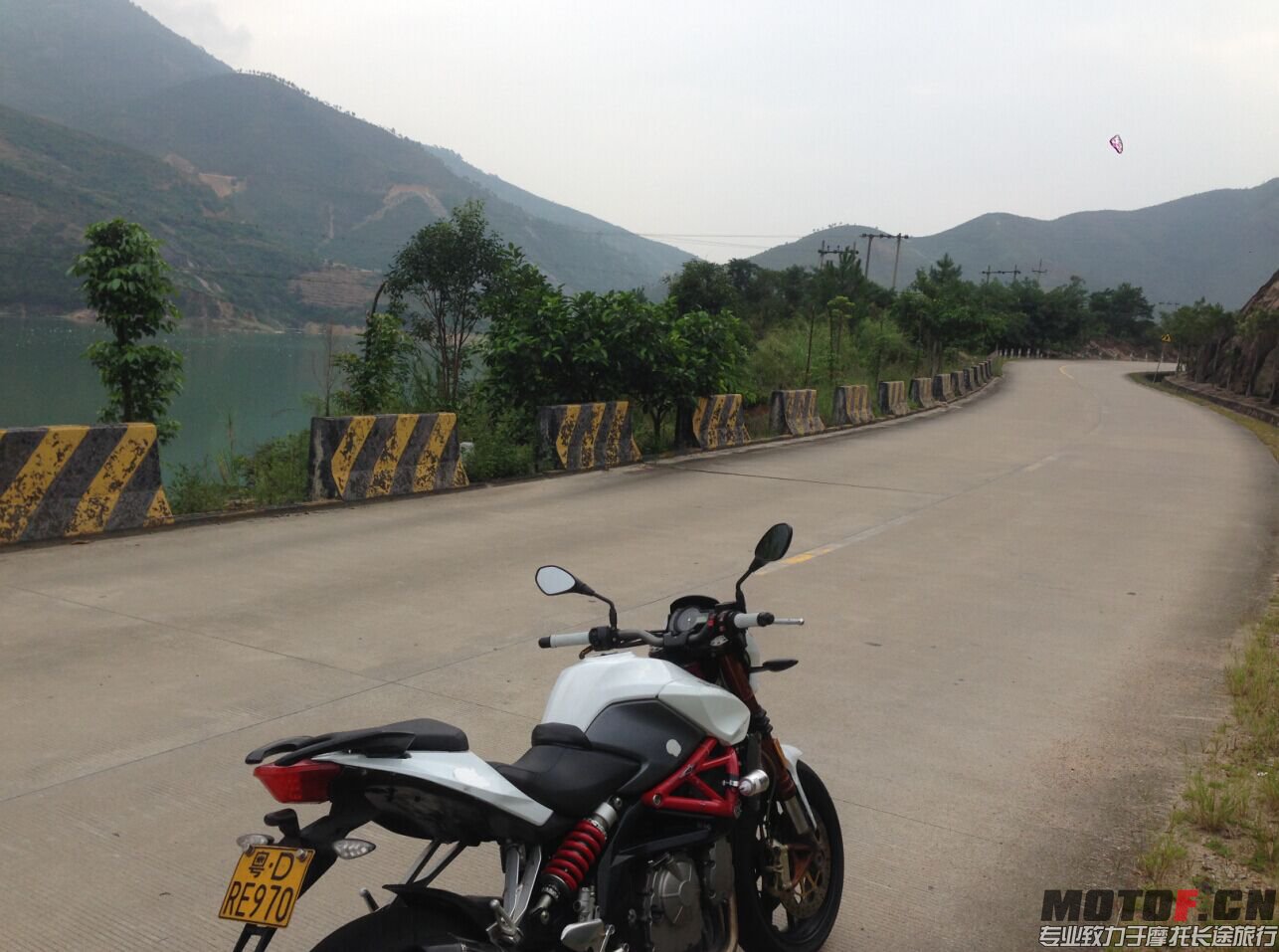 QQ图片20150921141933.jpg