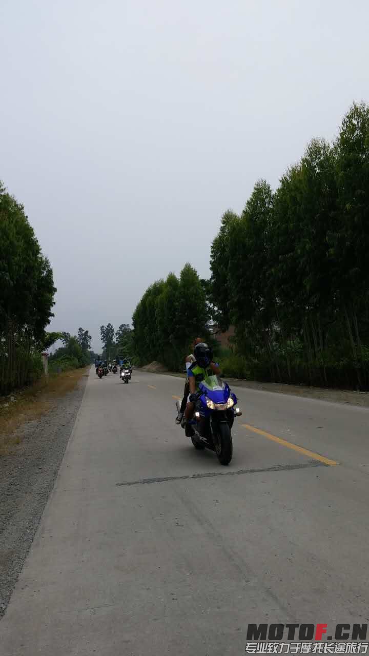 QQ图片20150922013350.jpg