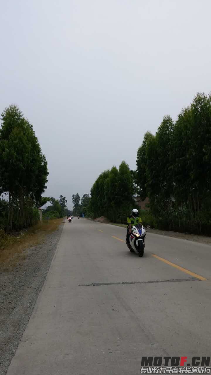 QQ图片20150922013438.jpg