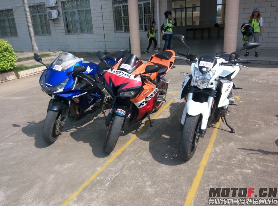 QQ图片20150922174822.jpg