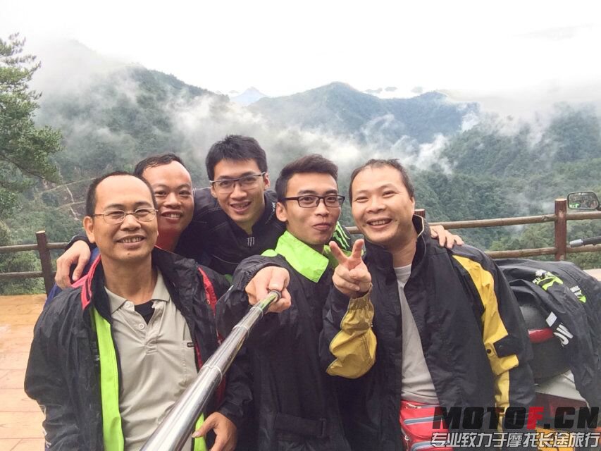 QQ图片20150928100431.jpg