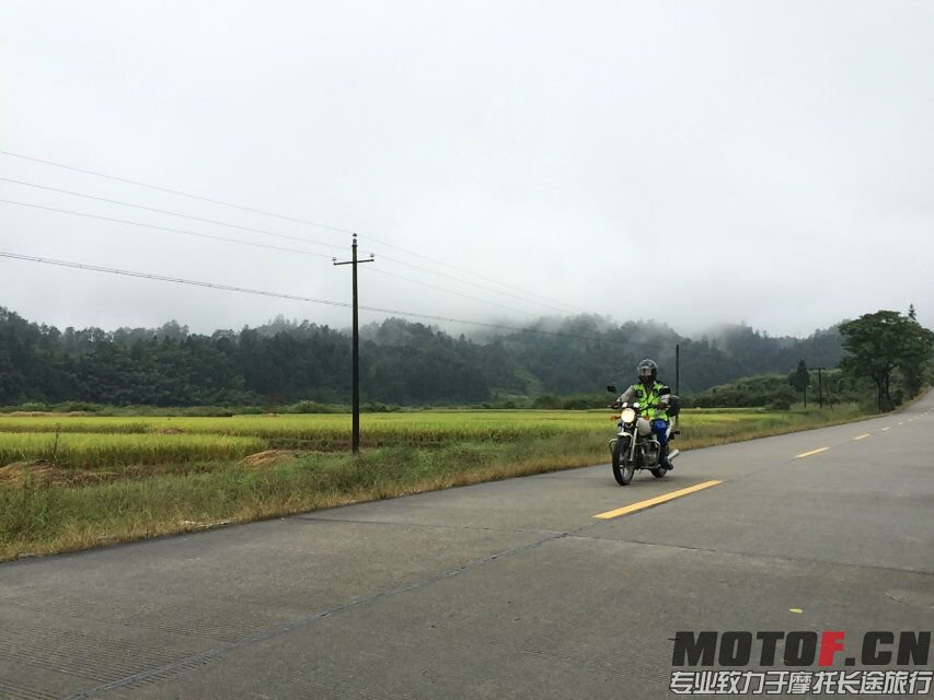 QQ图片20150928100942.jpg