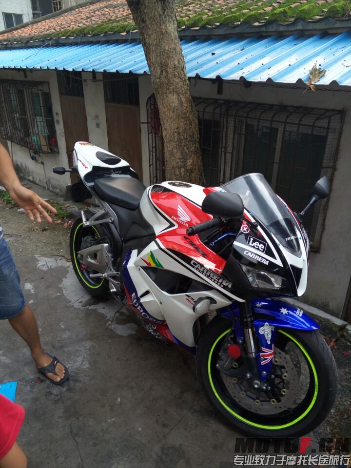 F597A18F33BAB9BE3872CC9BC44562E4.jpg