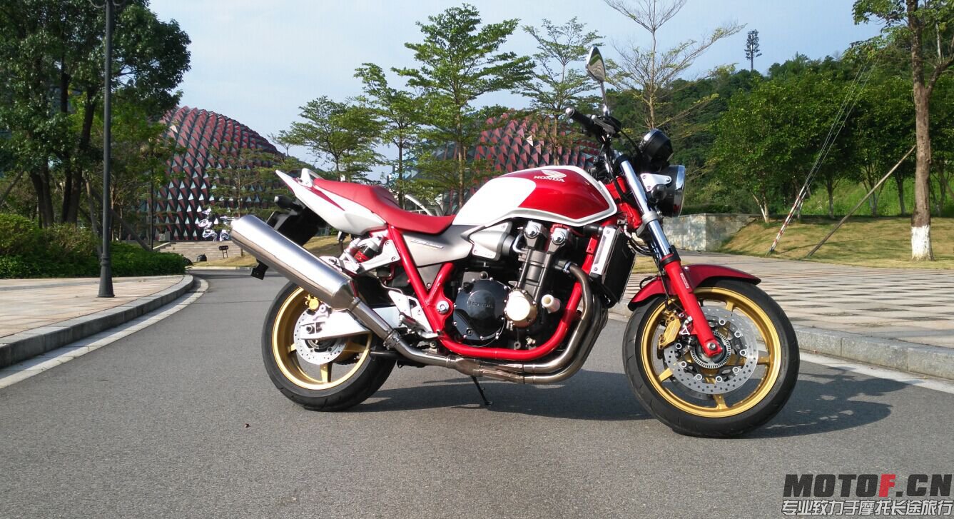 QQ图片20151008193651.jpg