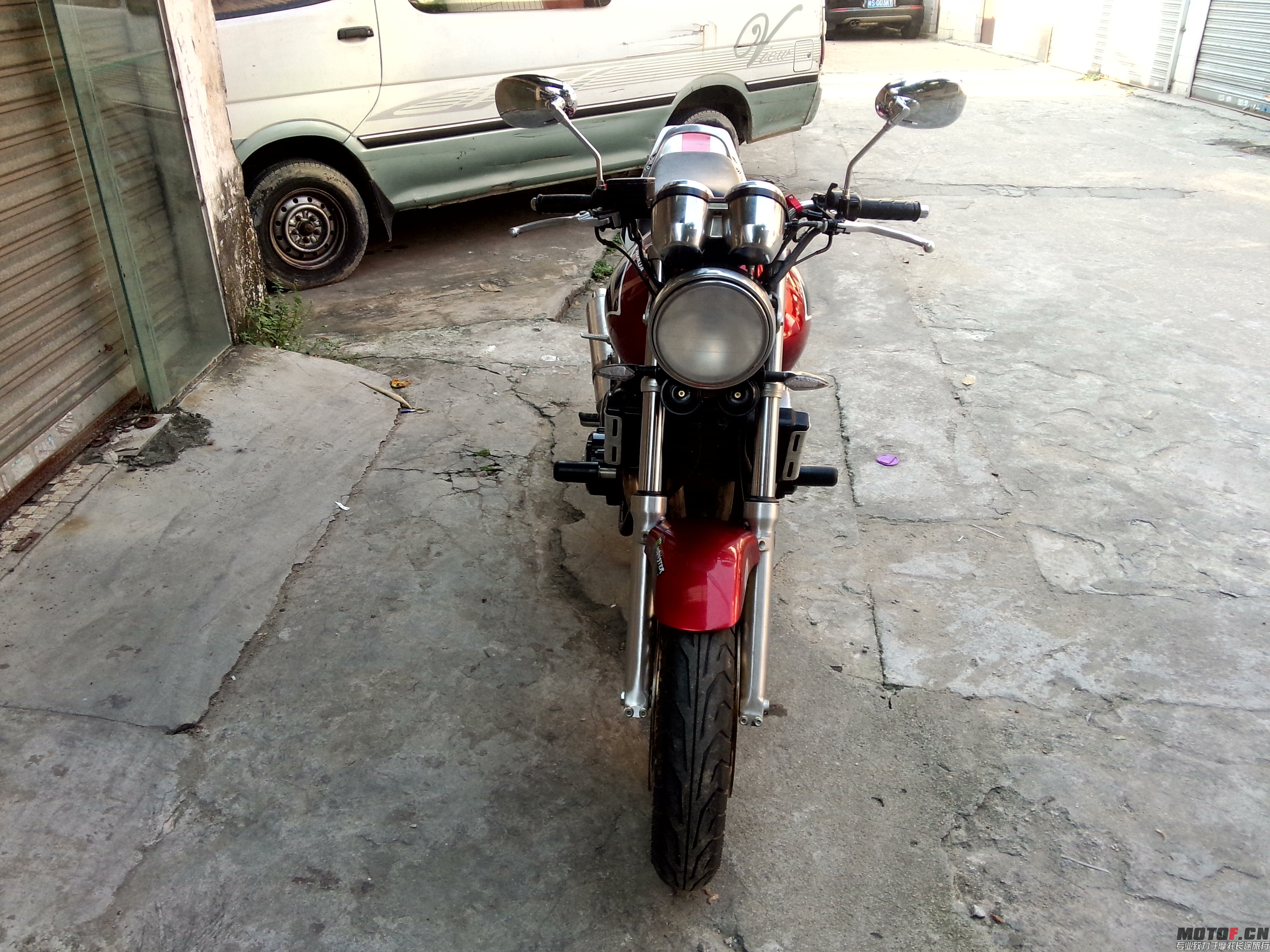 P51014-151014.jpg