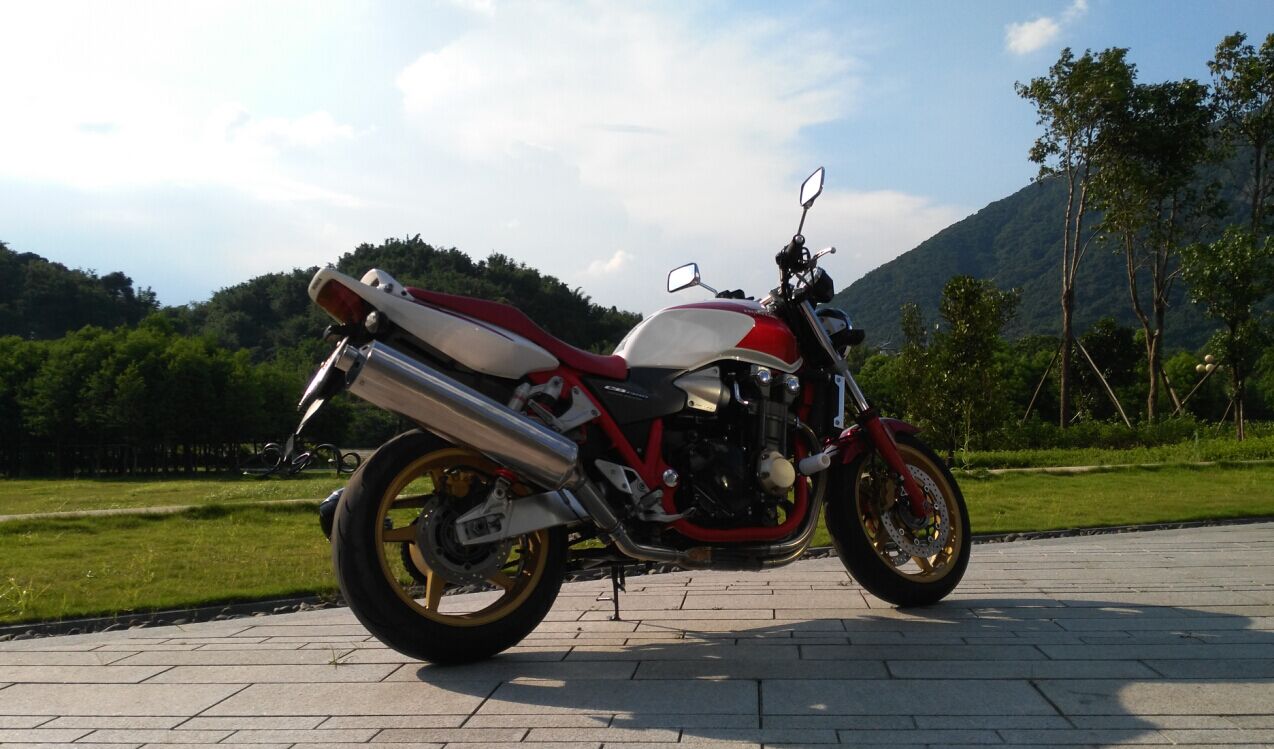 QQ图片20151008193937.jpg