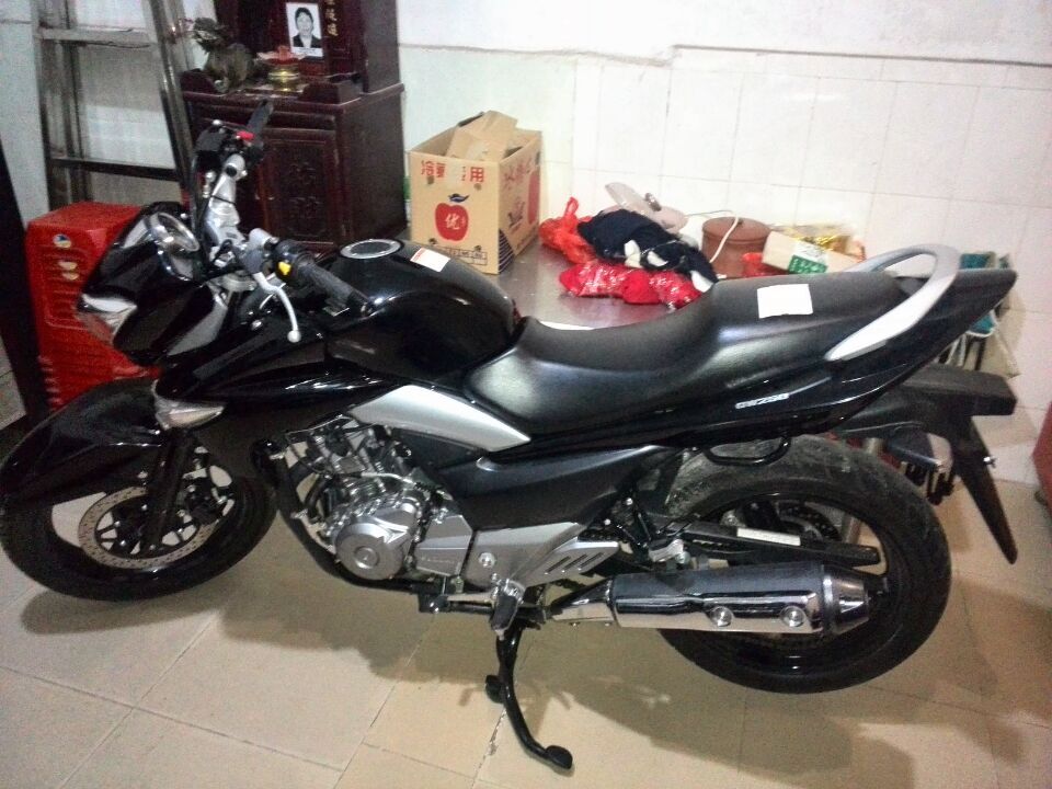 QQ图片20151013180446.jpg