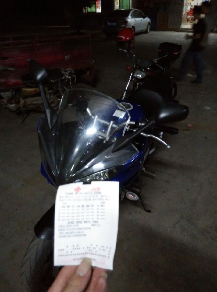 QQ图片20151025232818.jpg222.jpg