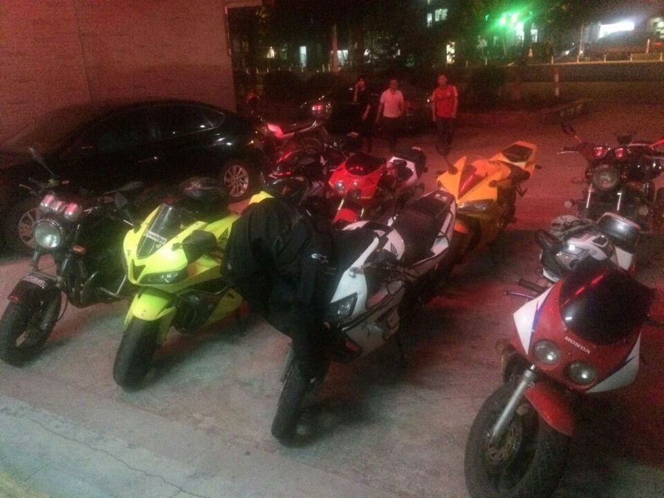 QQ图片20151026120947.jpg