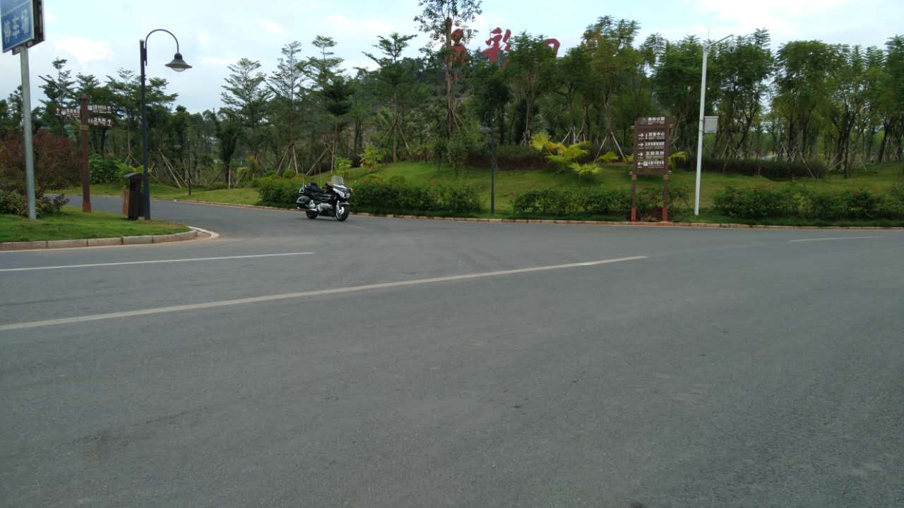 1031634187.jpg