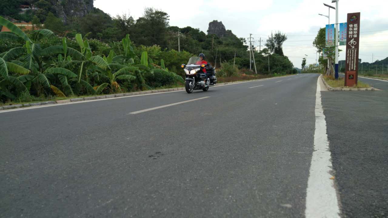1031634189.jpg