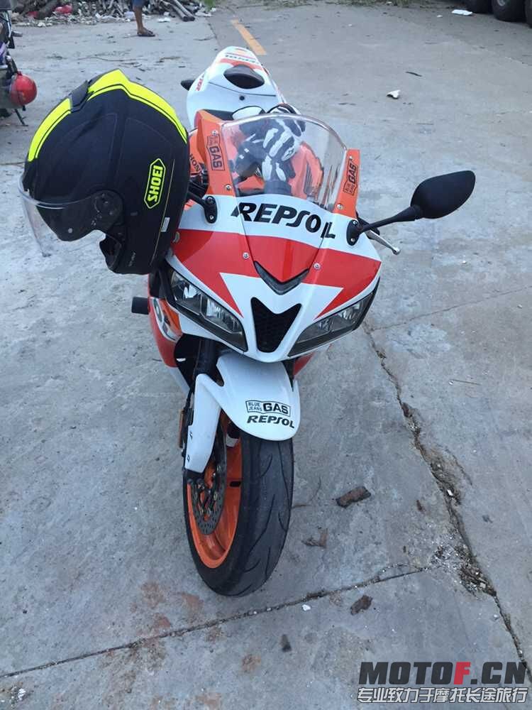 QQ图片20151030043600.jpg