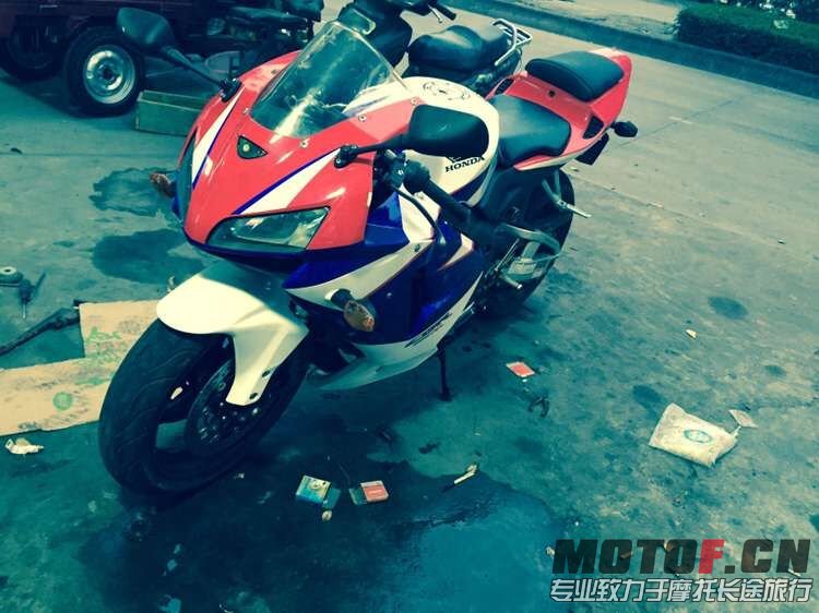 QQ图片20151105183559.jpg