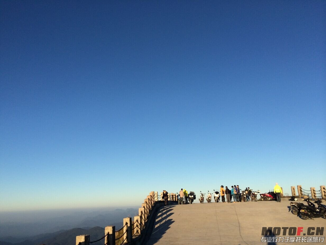 QQ图片20151108203315.jpg